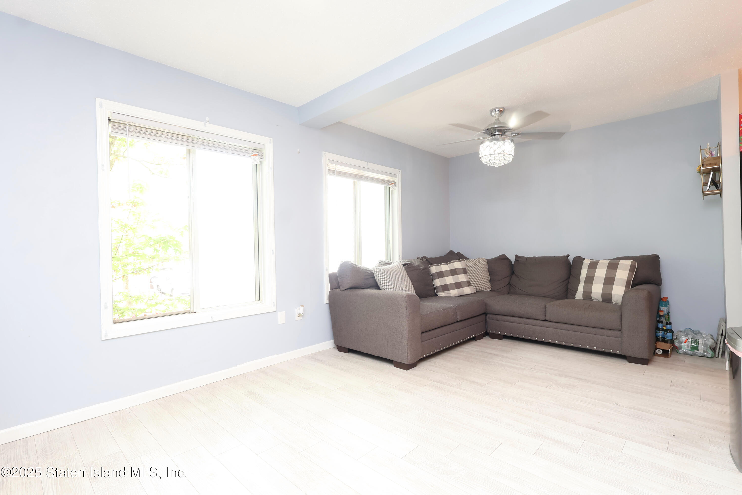 150 Ilyssa Way, Staten Island, New York image 11