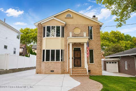 Photo of 191 Greeley Avenue, Staten Island, NY 10306 (MLS # 2604638)