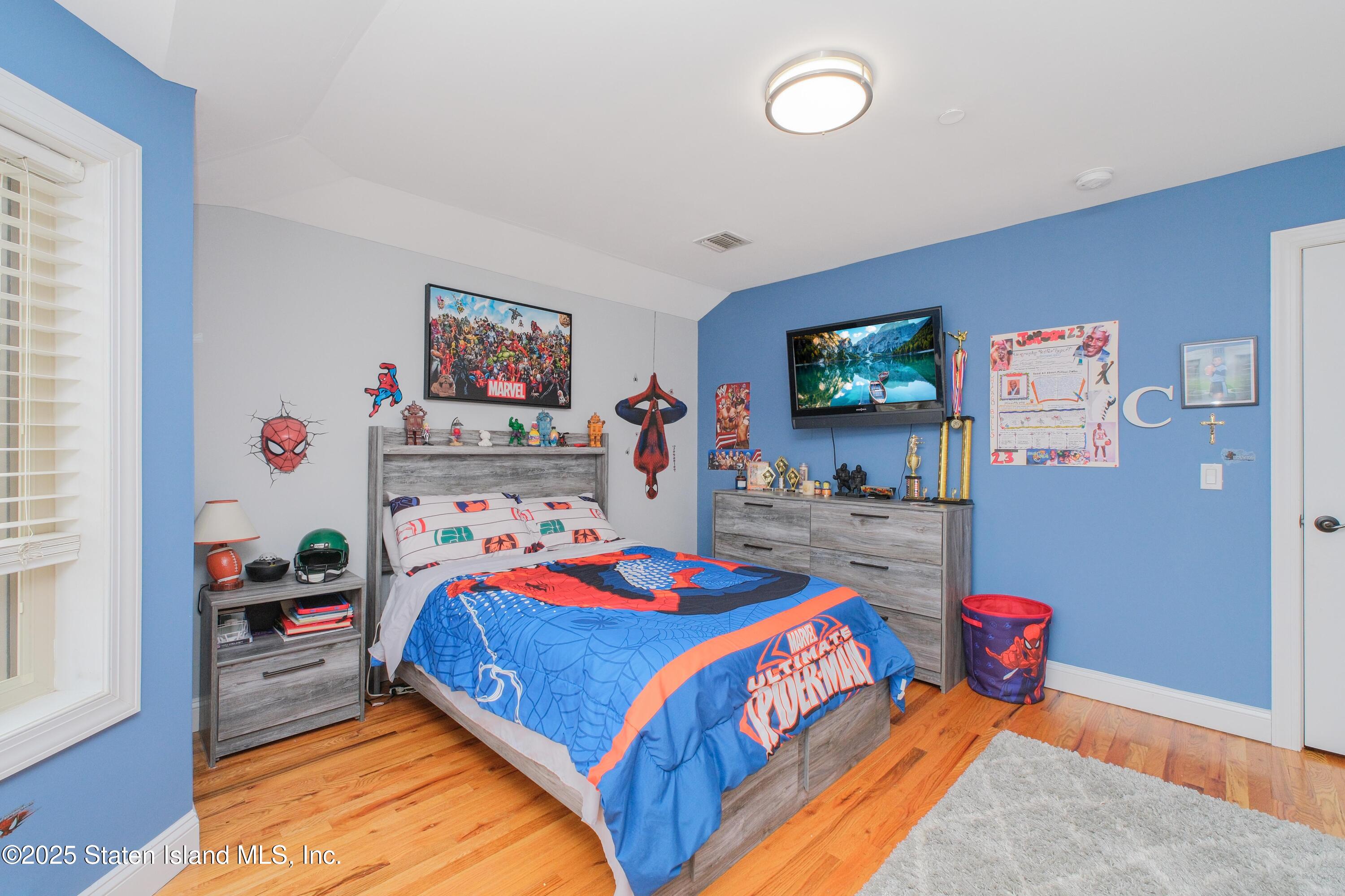 394 Clarke Avenue, Staten Island, New York image 25