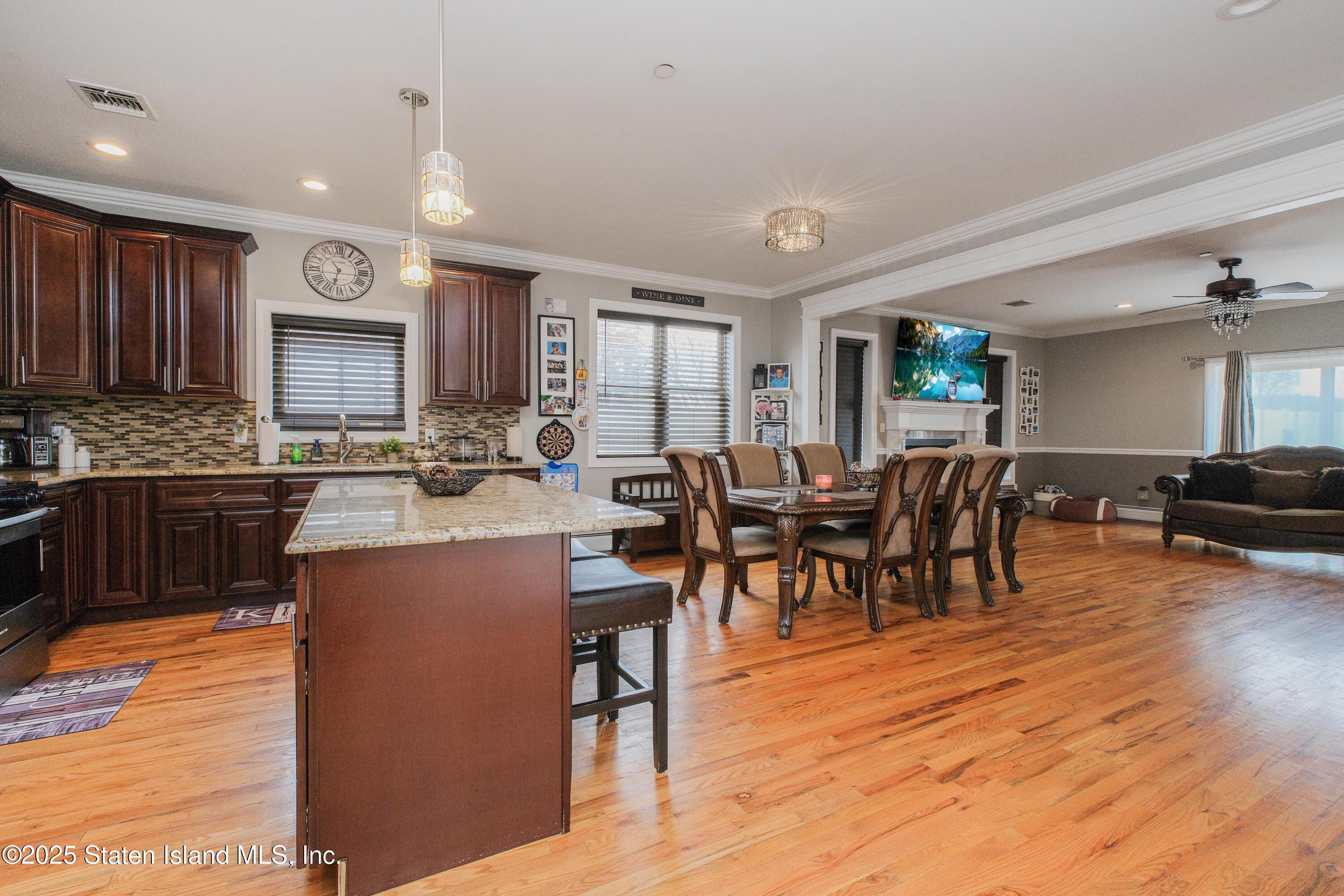 394 Clarke Avenue, Staten Island, New York image 15