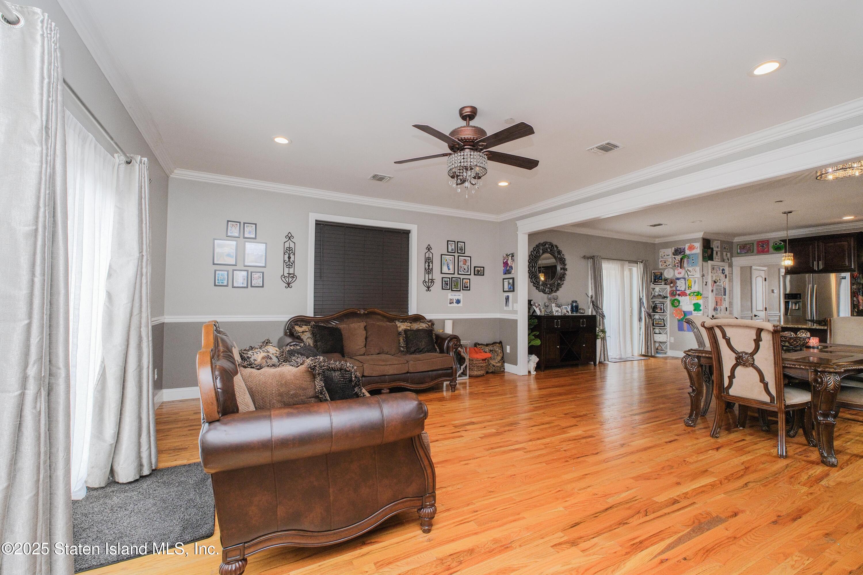 394 Clarke Avenue, Staten Island, New York image 22
