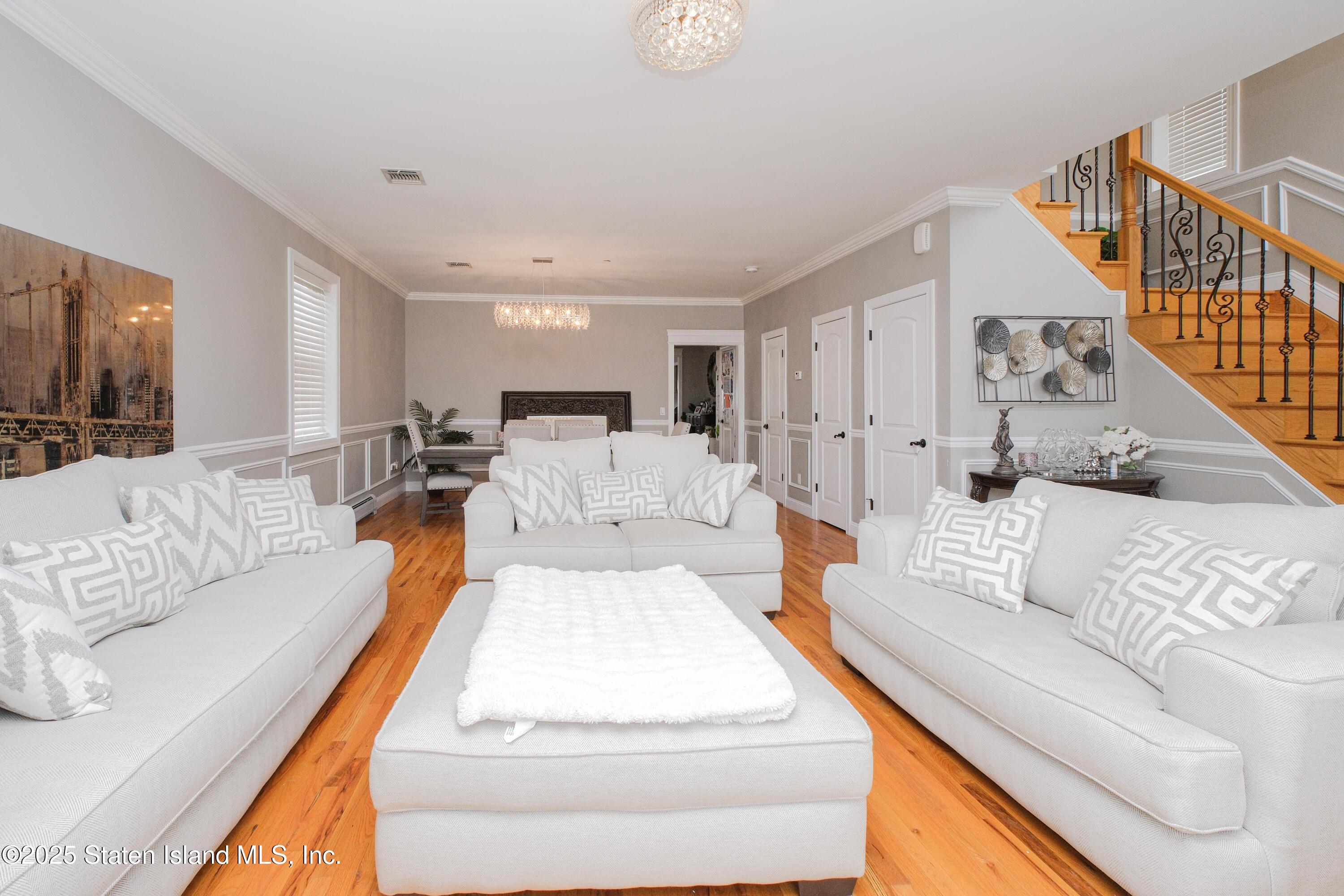 394 Clarke Avenue, Staten Island, New York image 8