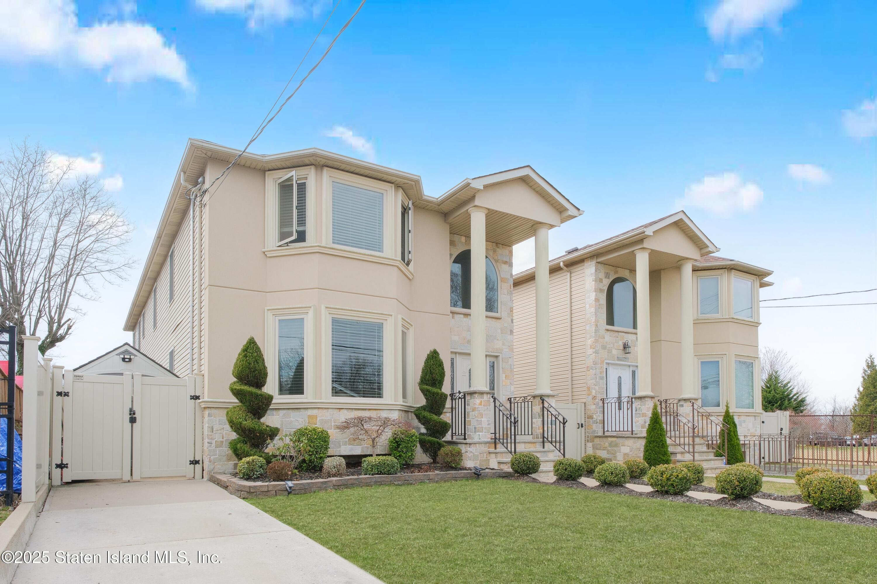 394 Clarke Avenue, Staten Island, New York image 3