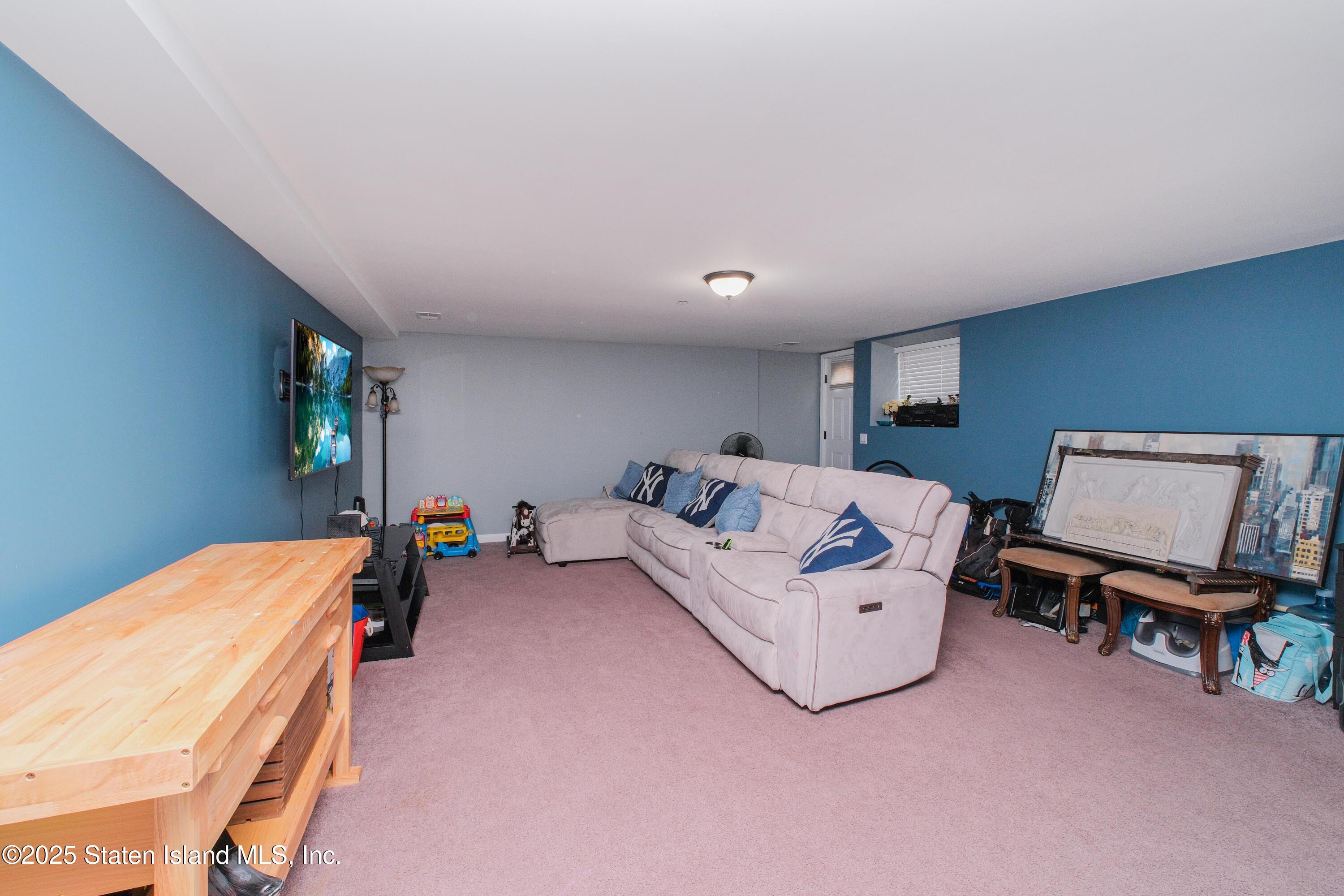 394 Clarke Avenue, Staten Island, New York image 49