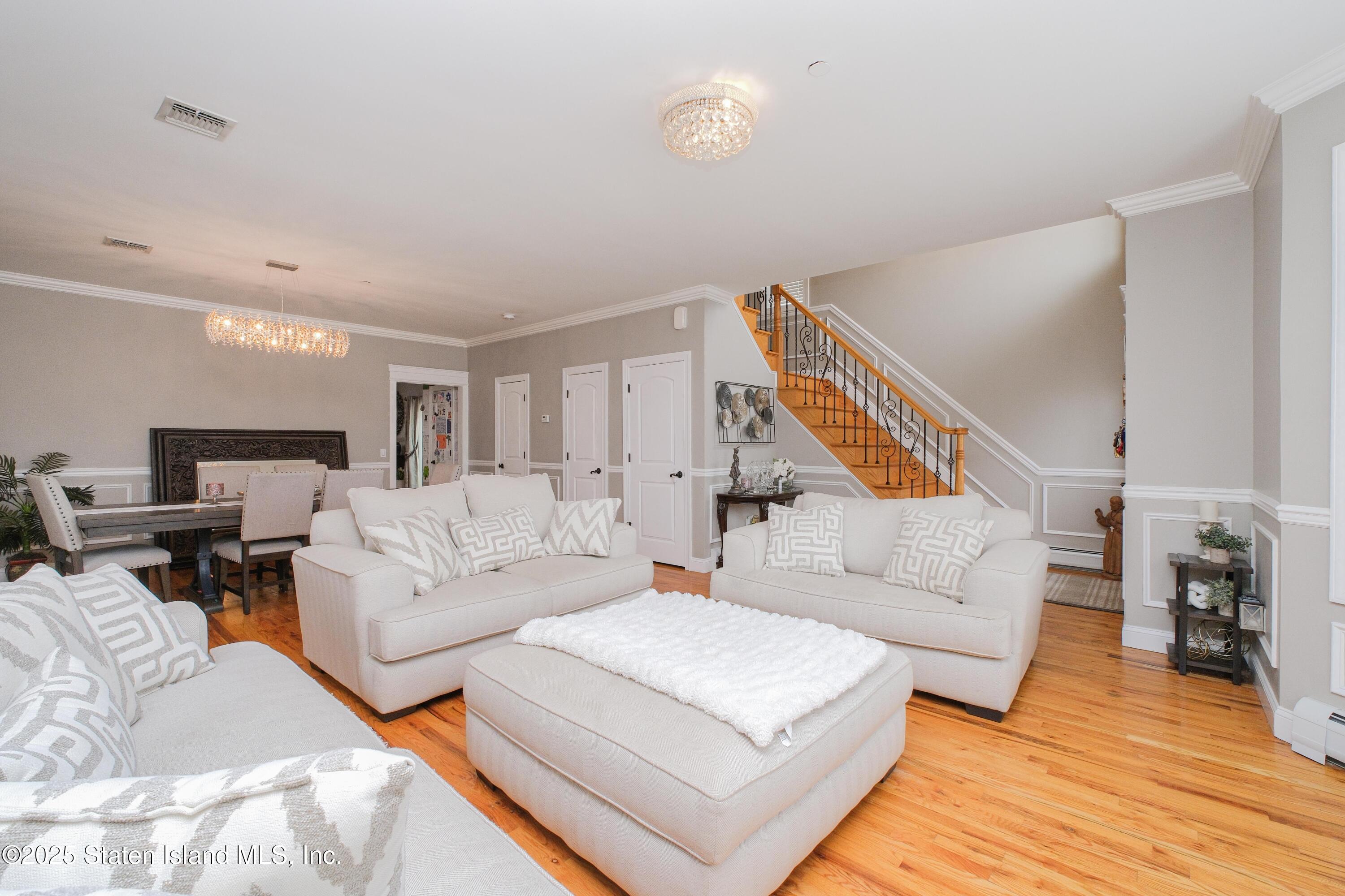 394 Clarke Avenue, Staten Island, New York image 7