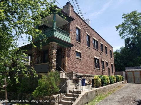 Photo of 12 Tompkins Street, Staten Island, NY 10304 (MLS # 1147664)