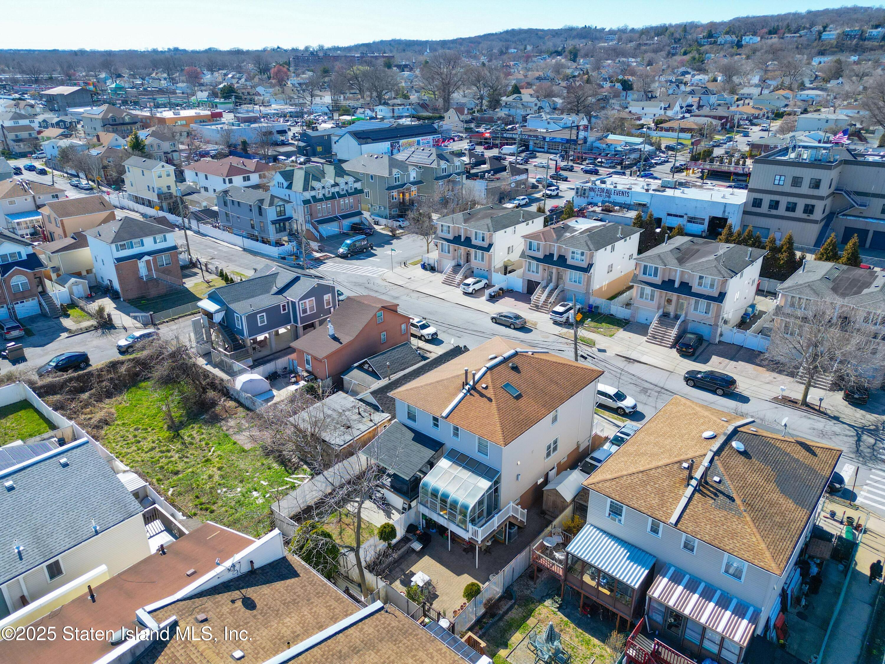 76 Boundary Avenue, Staten Island, New York image 35