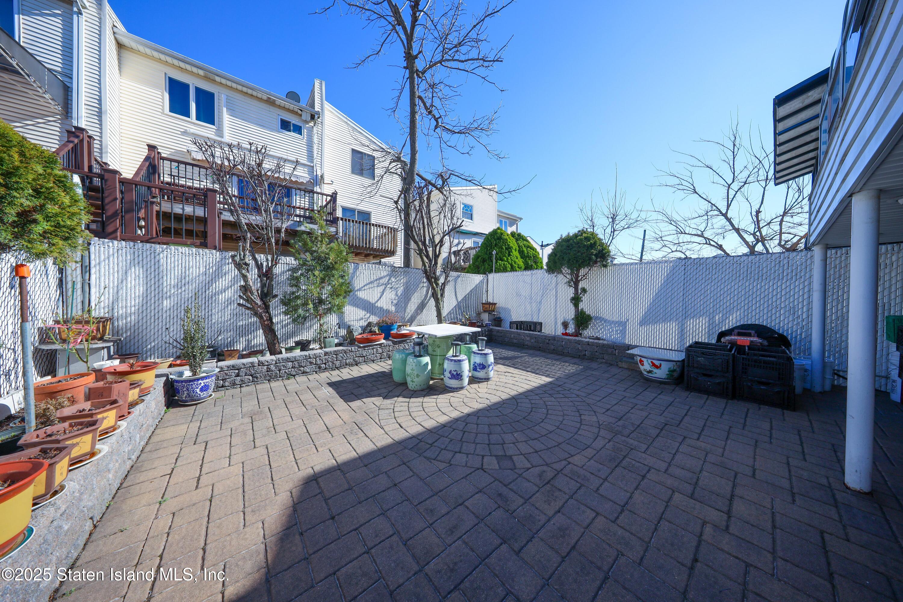 76 Boundary Avenue, Staten Island, New York image 27