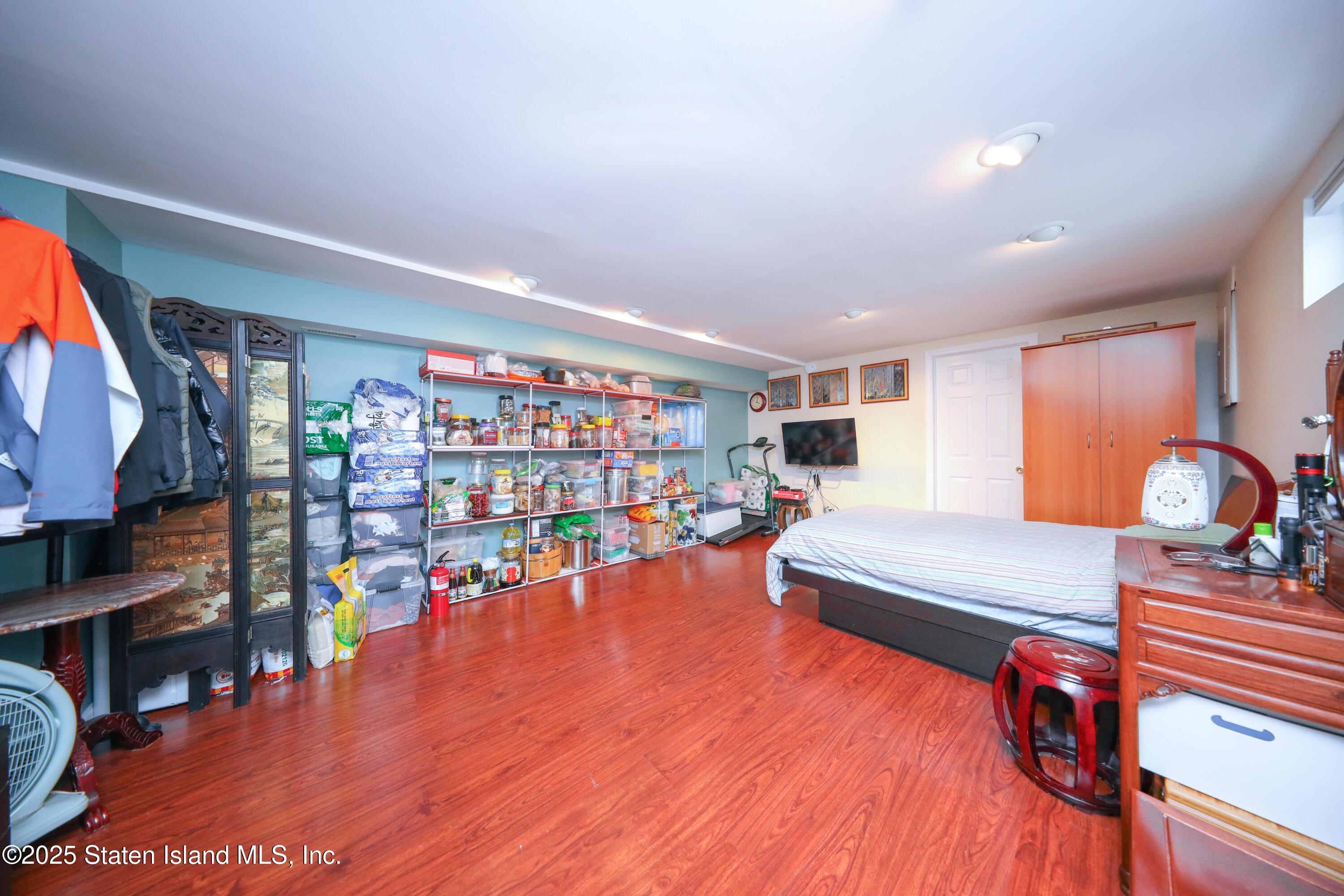 76 Boundary Avenue, Staten Island, New York image 20