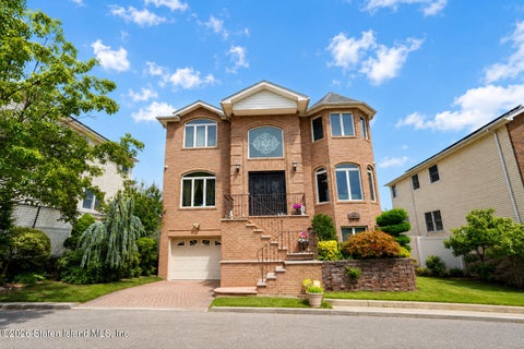 Photo of 115 Ridgewood Avenue, Staten Island, NY 10312 (MLS # 2604906)