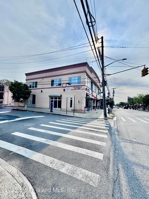 Photo of 265 New Dorp Lane #B, Staten Island, NY 10306 (MLS # 2505431)
