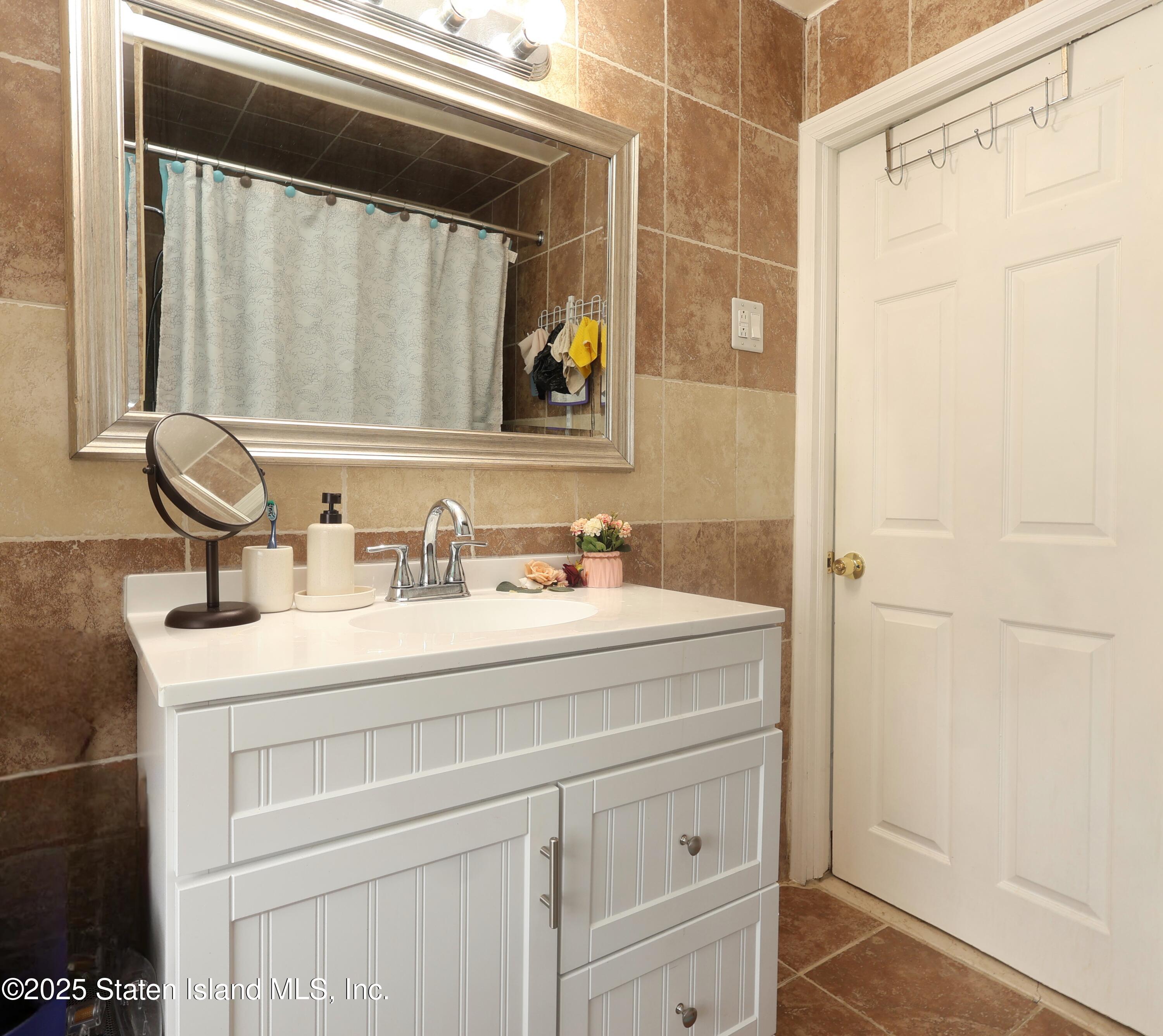 3 Taylor Court, Staten Island, New York image 14