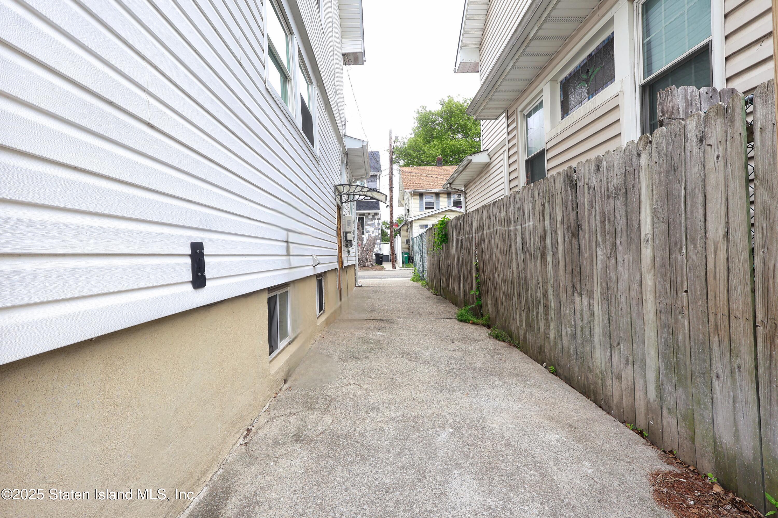 3 Taylor Court, Staten Island, New York image 22