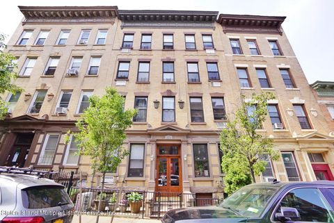 Photo of 548 46th Street #2r, Brooklyn, NY 11220 (MLS # 1161914)