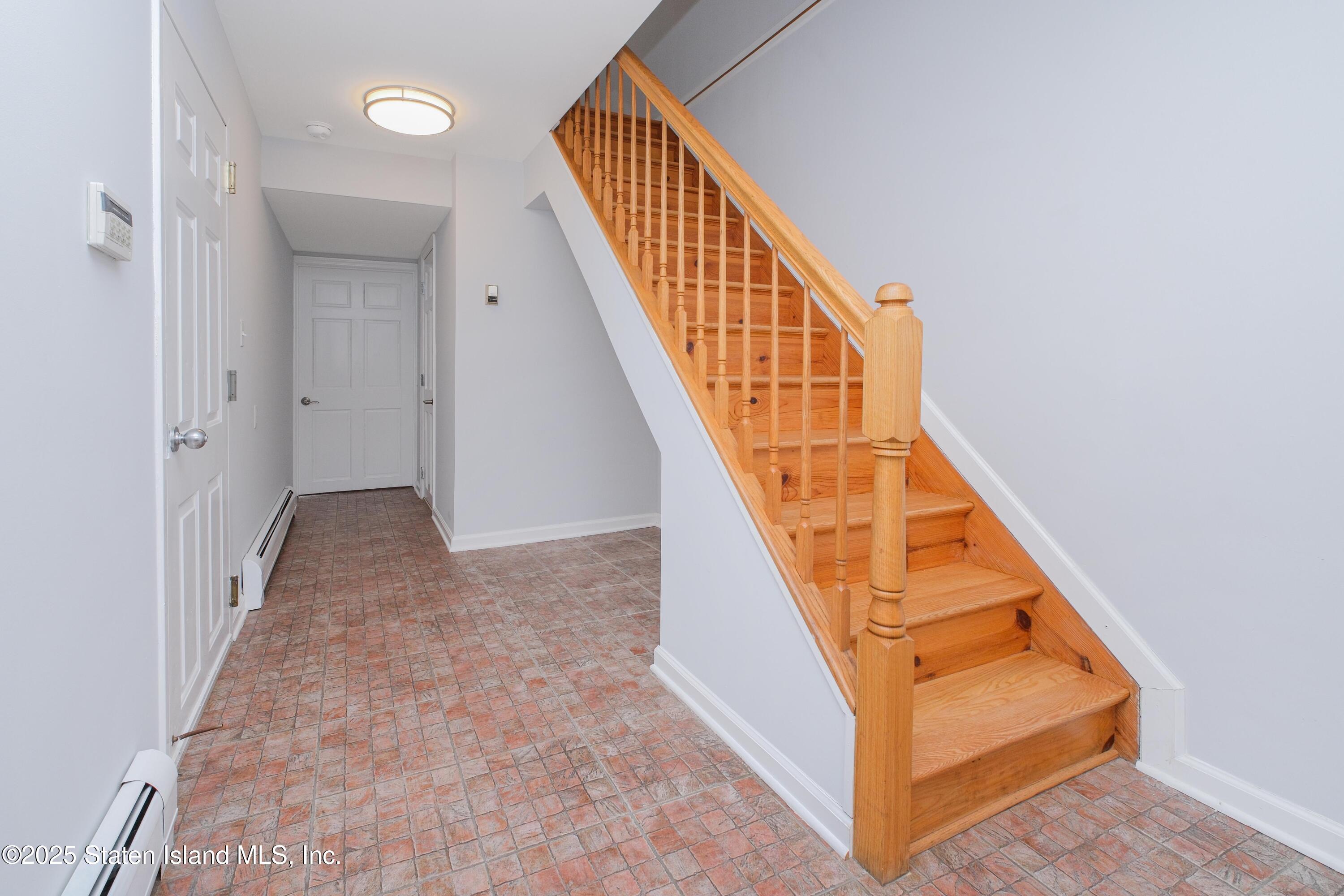 14 Ragazzi Lane, Staten Island, New York image 3