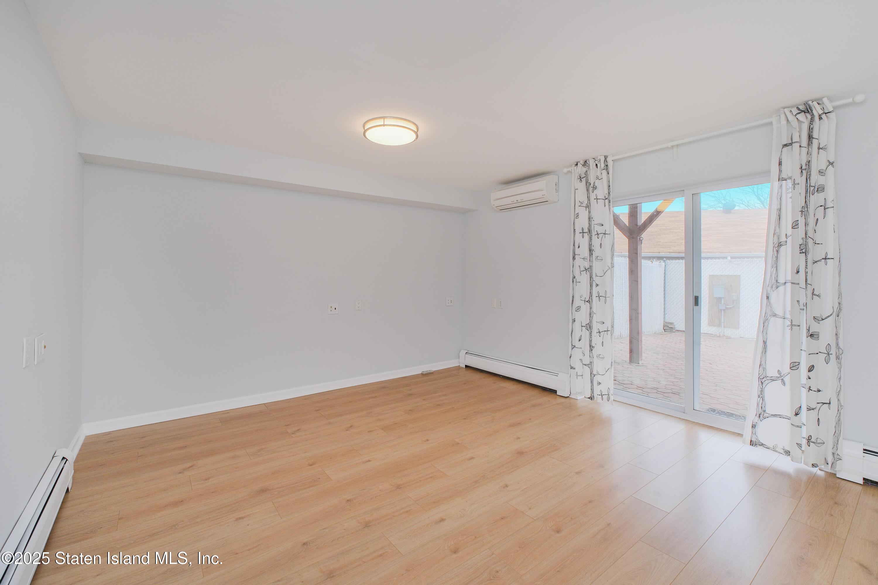 14 Ragazzi Lane, Staten Island, New York image 5