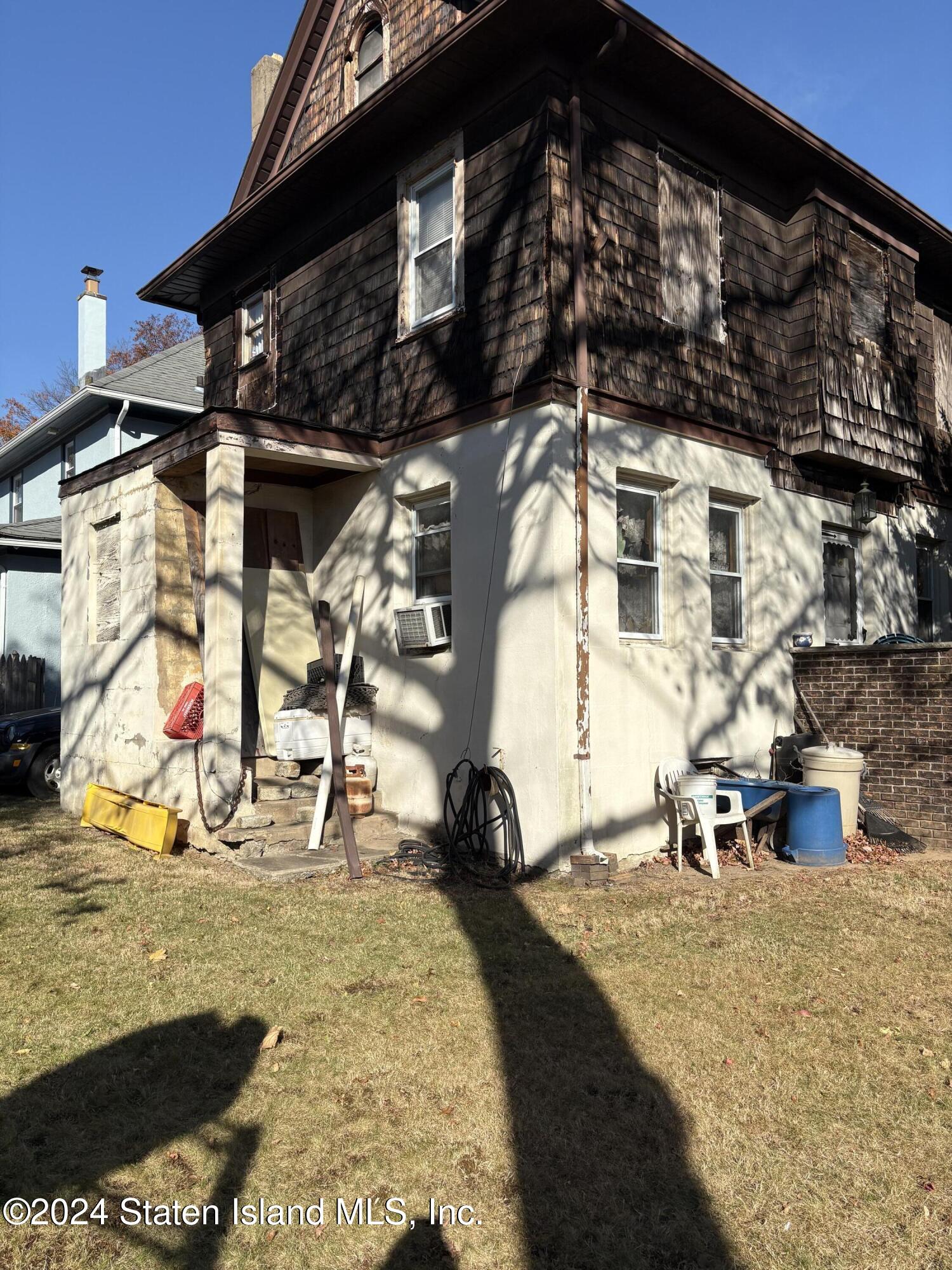 74 Steele Avenue, Staten Island, New York image 10