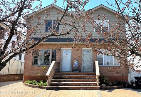 Photo of 44 Cortelyou Avenue, Staten Island, NY 10312 (MLS # 2601908)