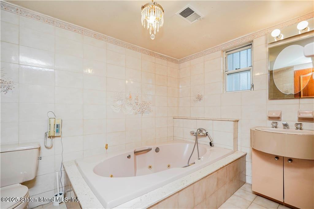 117 Gary Place, Staten Island, New York image 25