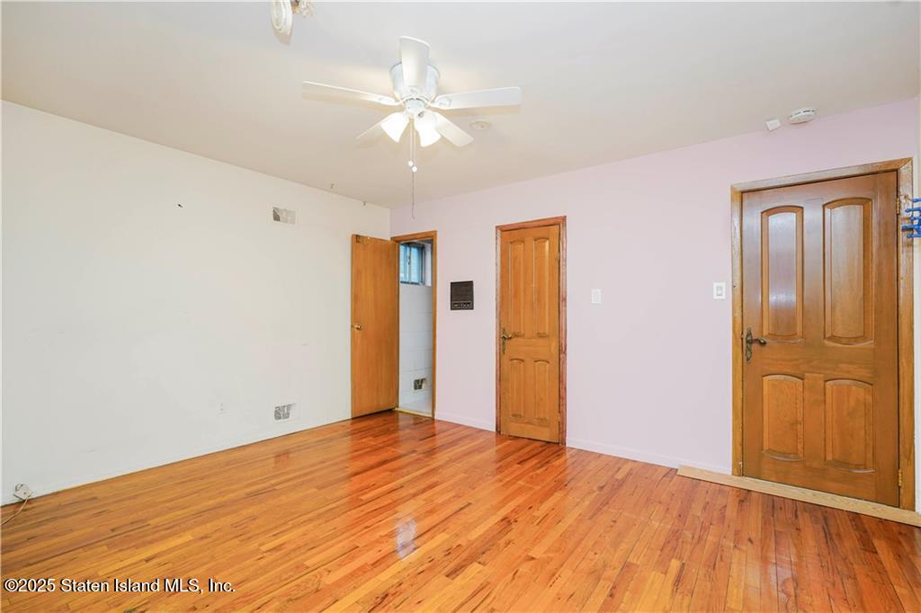 117 Gary Place, Staten Island, New York image 18
