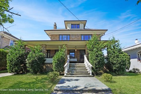 Photo of 333 Beach 143rd Street, Queens, NY 11694 (MLS # 1164191)