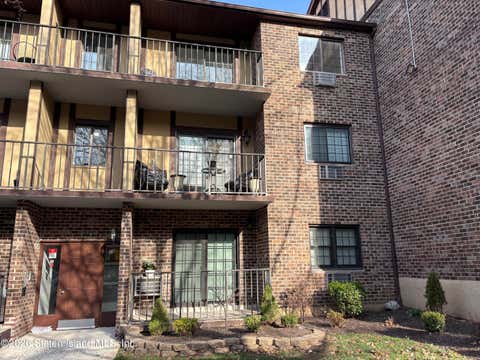 Condo For Sale - 29 Donna Court #4<br/> Staten Island, NY 10314