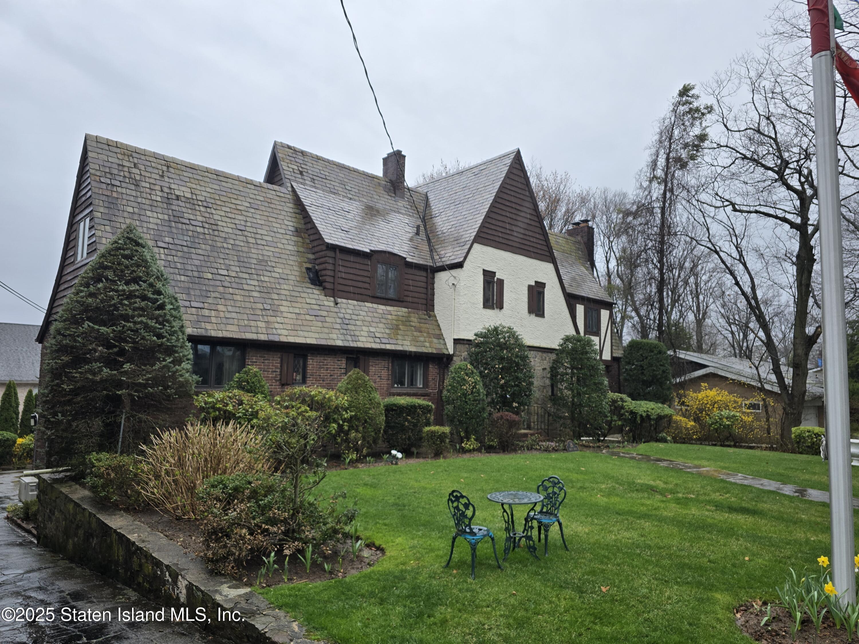 26 Emerson Avenue, Staten Island, New York image 2