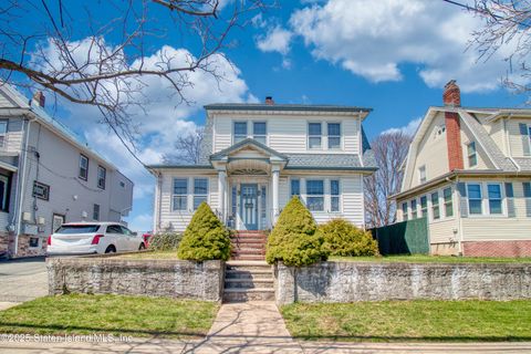 Photo of 360 Decker Avenue, Staten Island, NY 10302 (MLS # 2501837)