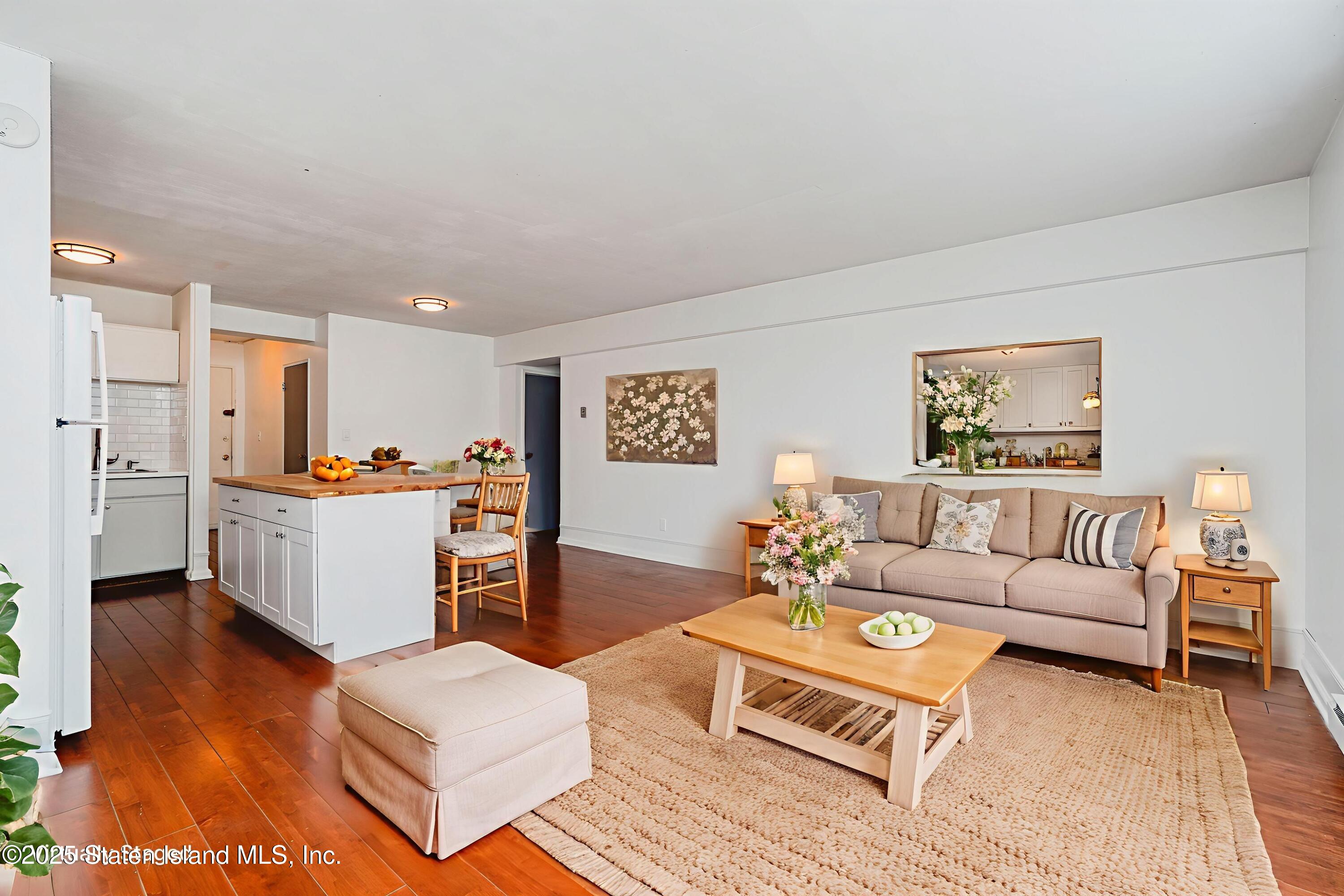 1160 Richmond Road #4E, Staten Island, New York image 1