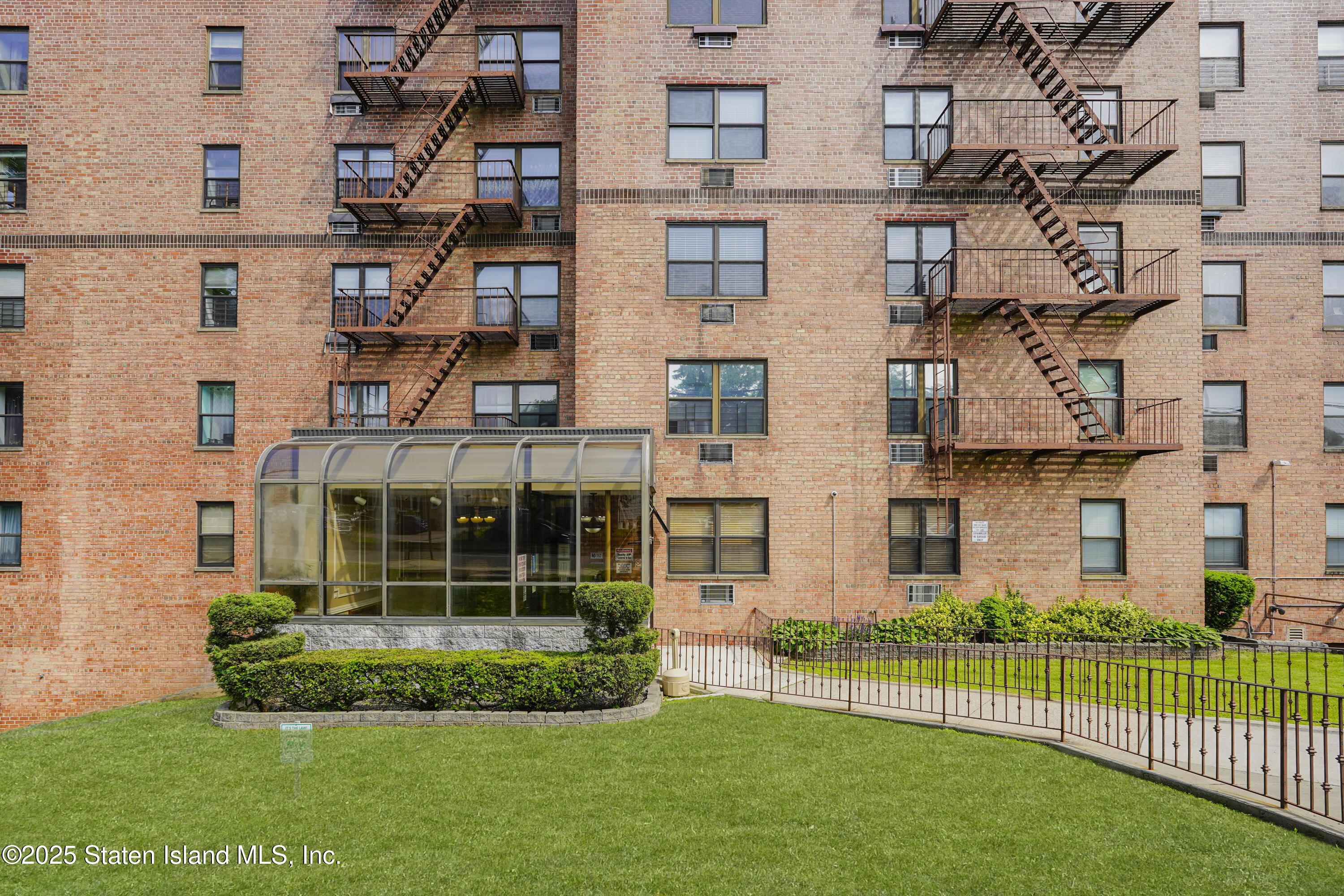 1160 Richmond Road #4E, Staten Island, New York image 17