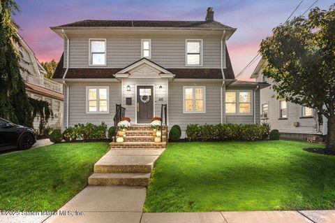 Photo of 46 Rokeby Place, Staten Island, NY 10310 (MLS # 2500875)