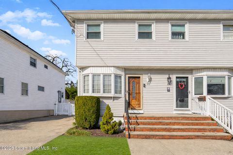 Photo of 91 Wade Street, Staten Island, NY 10314 (MLS # 2602595)