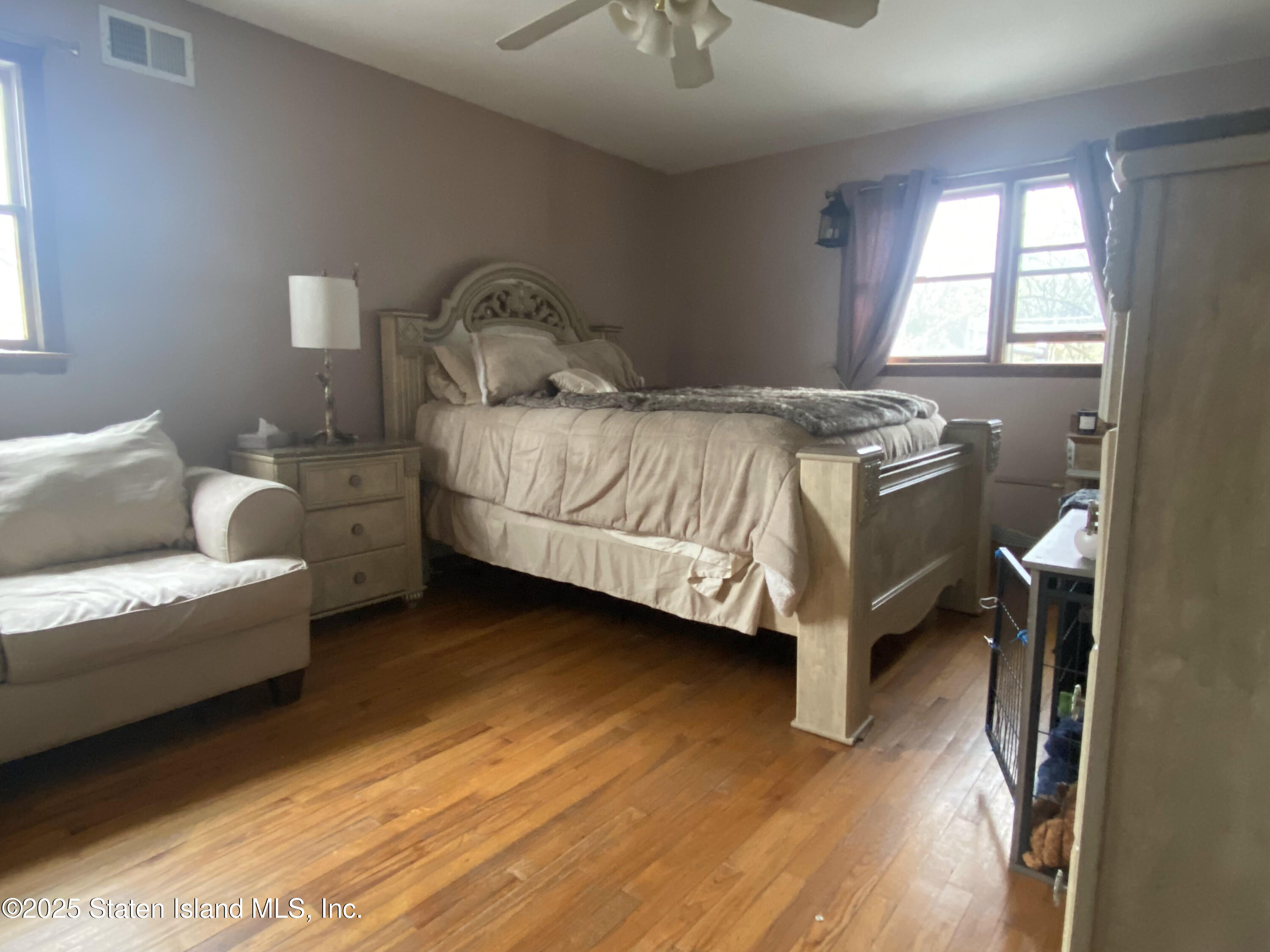 946 Drumgoole Road, Staten Island, New York image 15