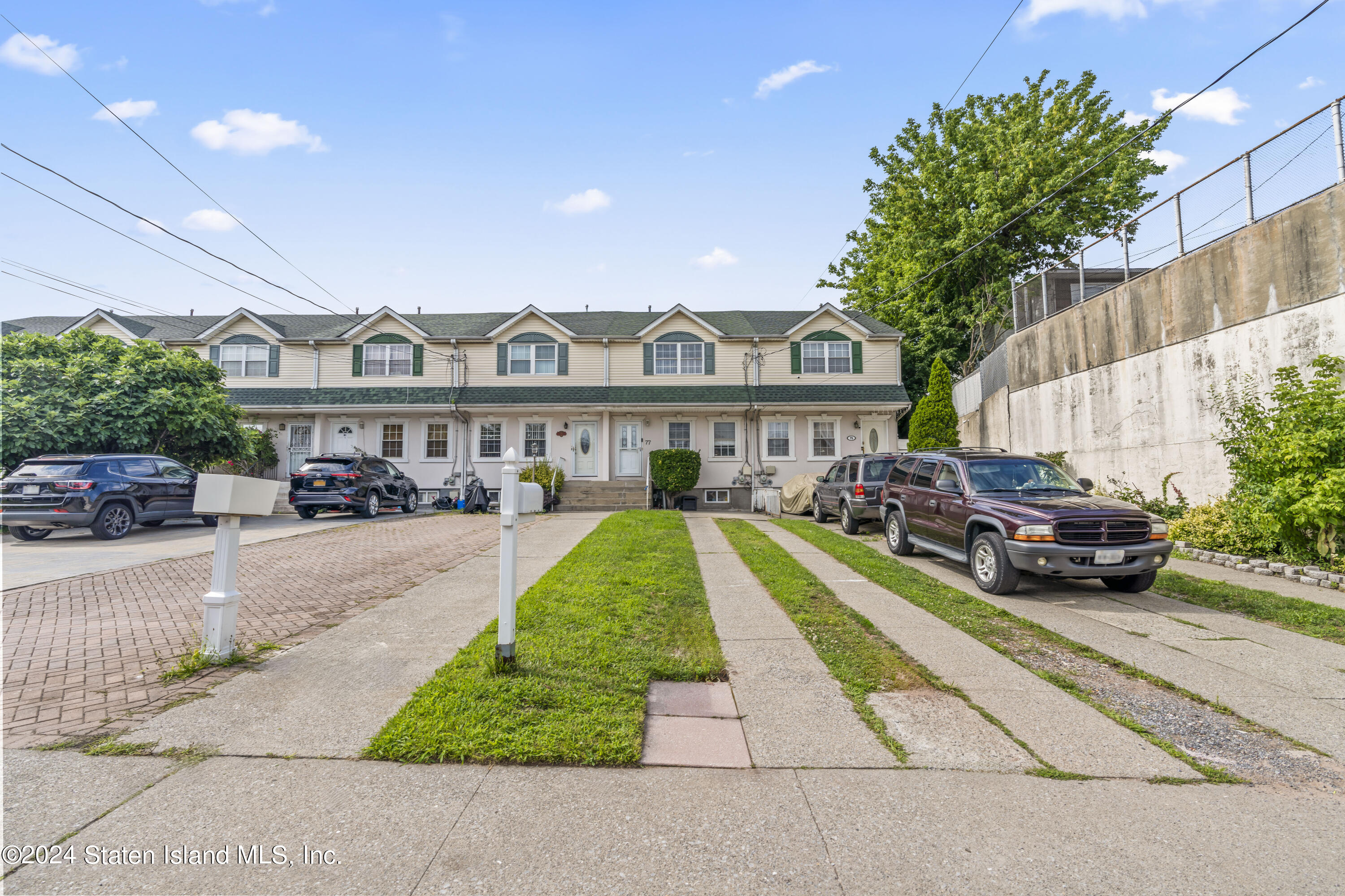 77 Chestnut Avenue, Staten Island, New York image 27