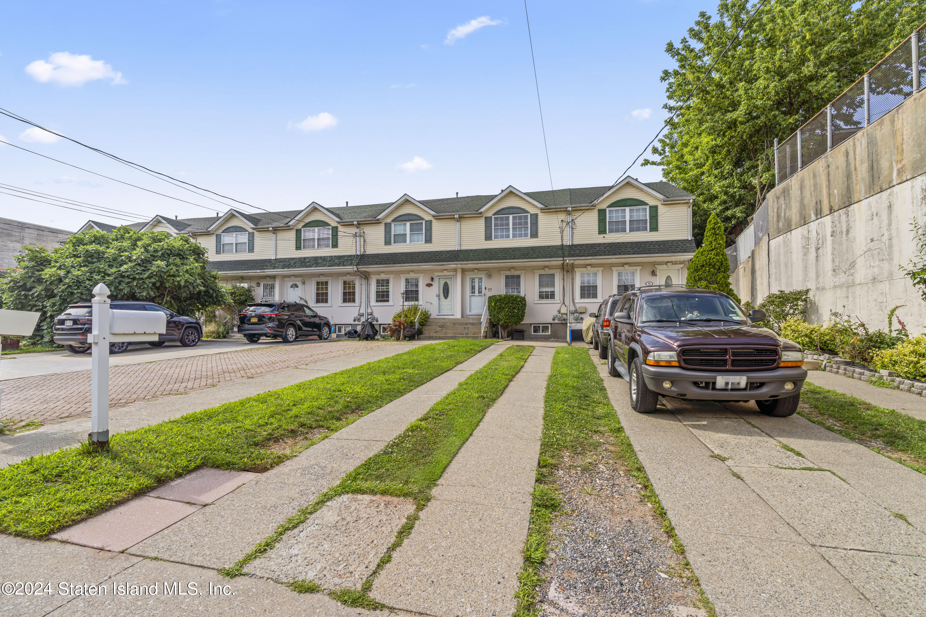 77 Chestnut Avenue, Staten Island, New York image 26