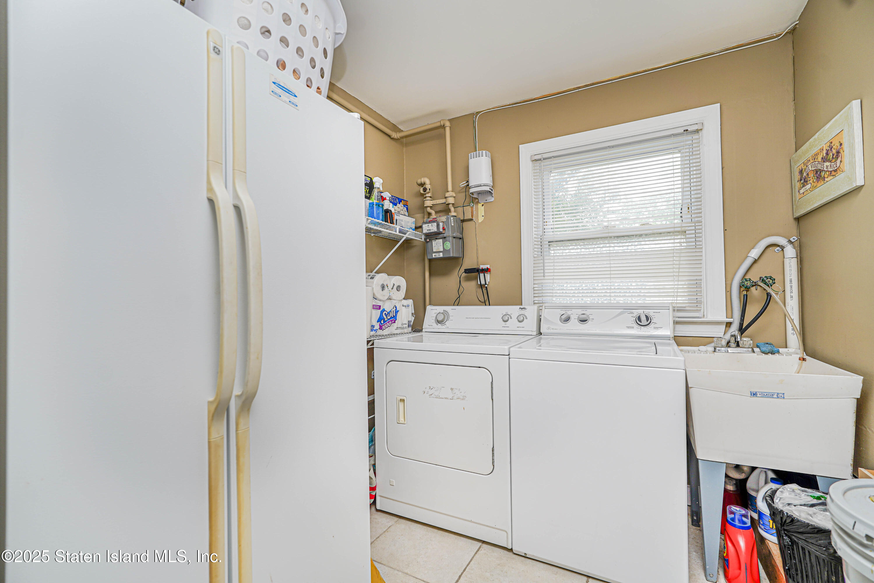 103 Elder Avenue, Staten Island, New York image 24