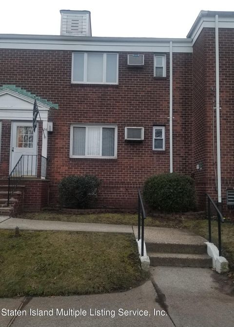 Photo of 24 Seth Court #A, Staten Island, NY 10301 (MLS # 1151497)