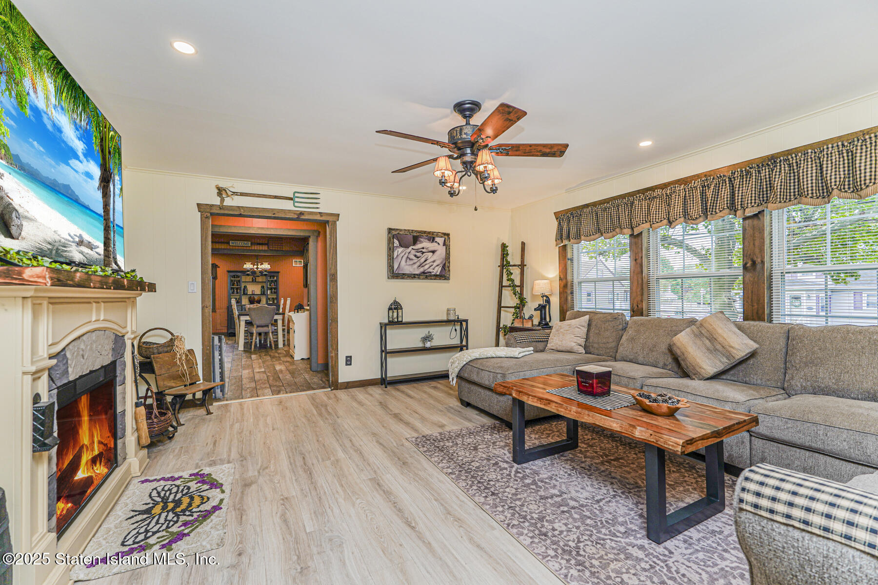 Middletown, New Jersey 07748, United States, 5 Bedrooms Bedrooms, ,3 BathroomsBathrooms,Residential,Active,186083