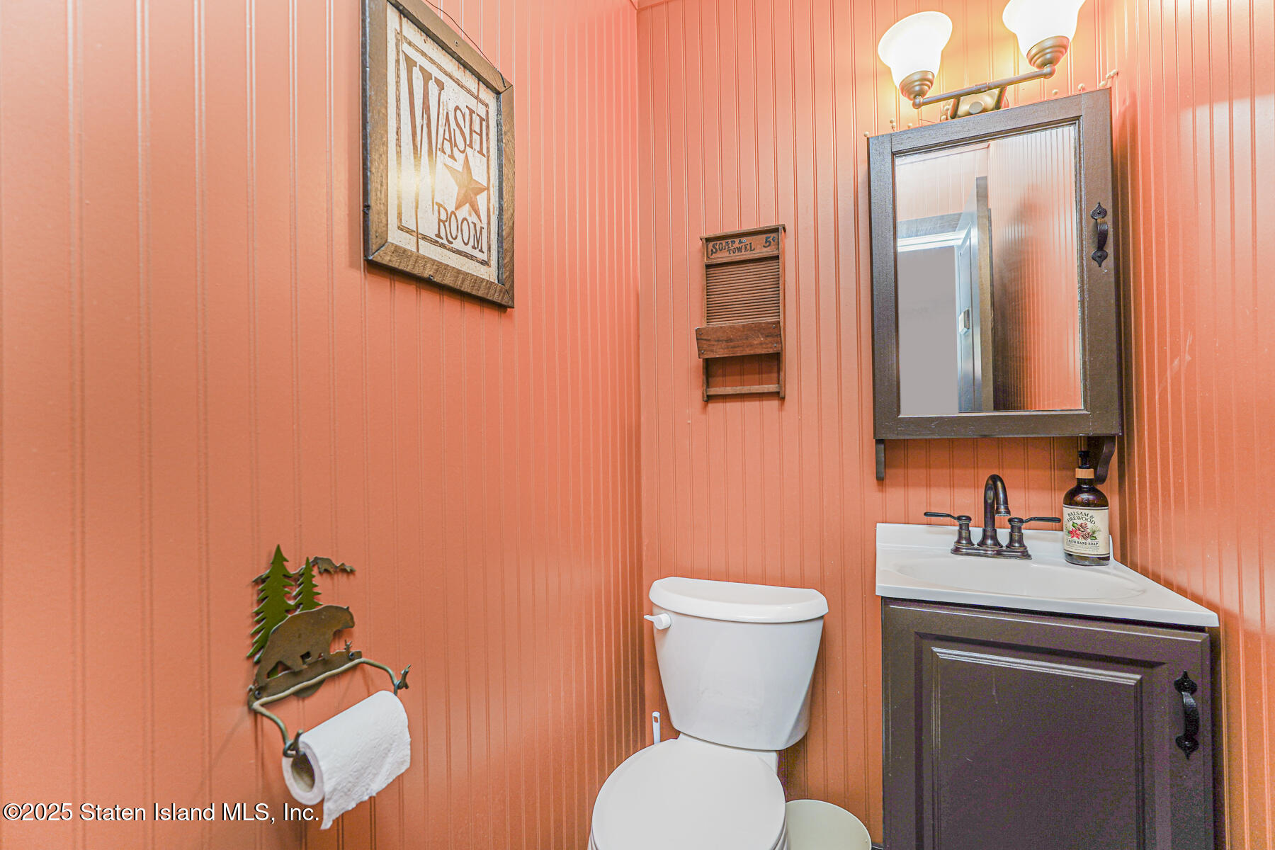 Middletown, New Jersey 07748, United States, 5 Bedrooms Bedrooms, ,3 BathroomsBathrooms,Residential,Active,186083