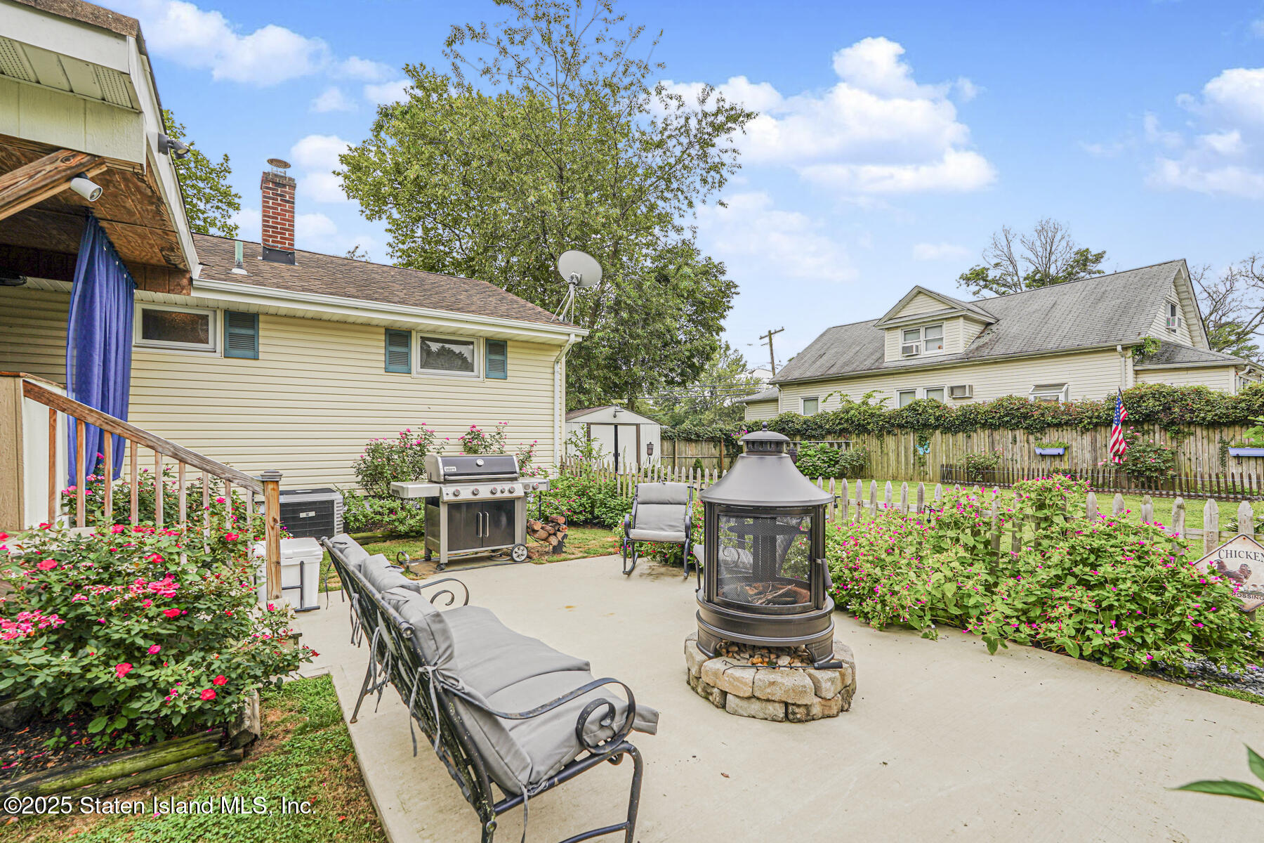 Middletown, New Jersey 07748, United States, 5 Bedrooms Bedrooms, ,3 BathroomsBathrooms,Residential,Active,186083