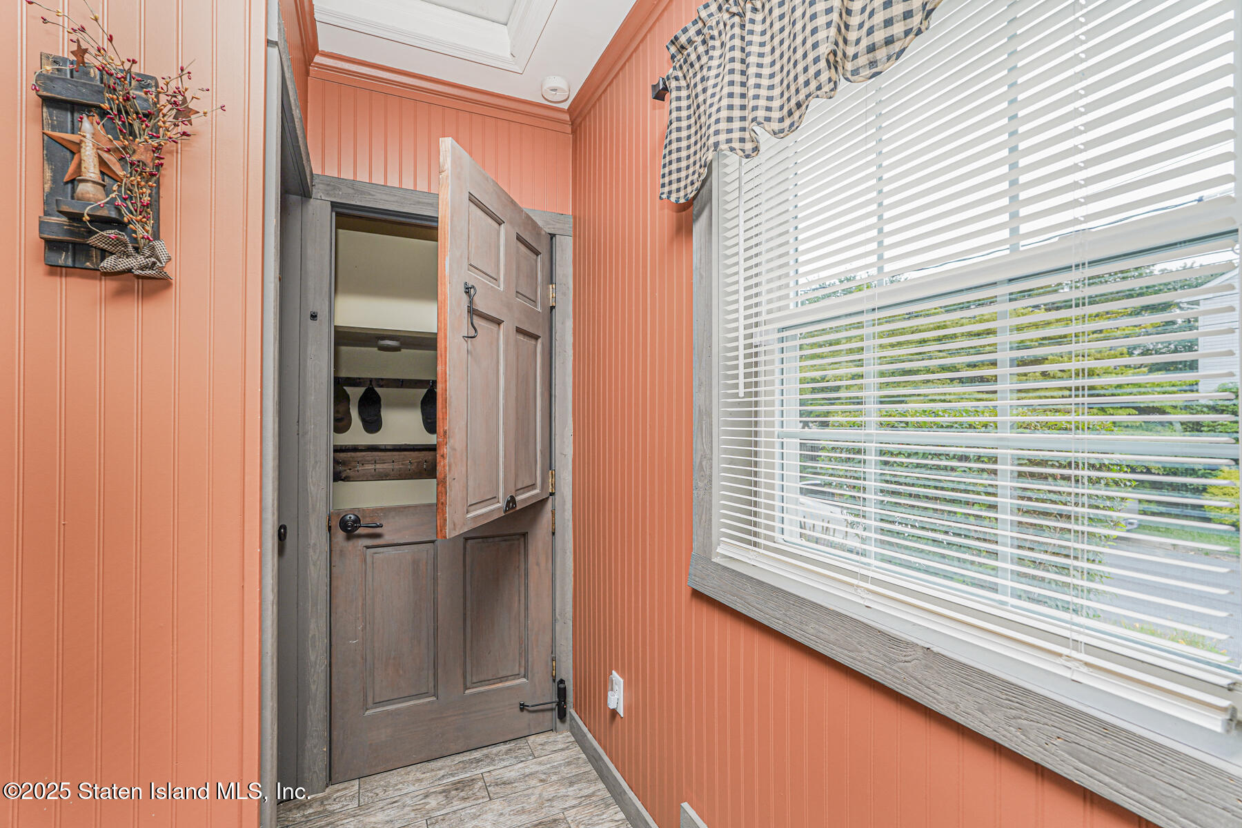 Middletown, New Jersey 07748, United States, 5 Bedrooms Bedrooms, ,3 BathroomsBathrooms,Residential,Active,186083