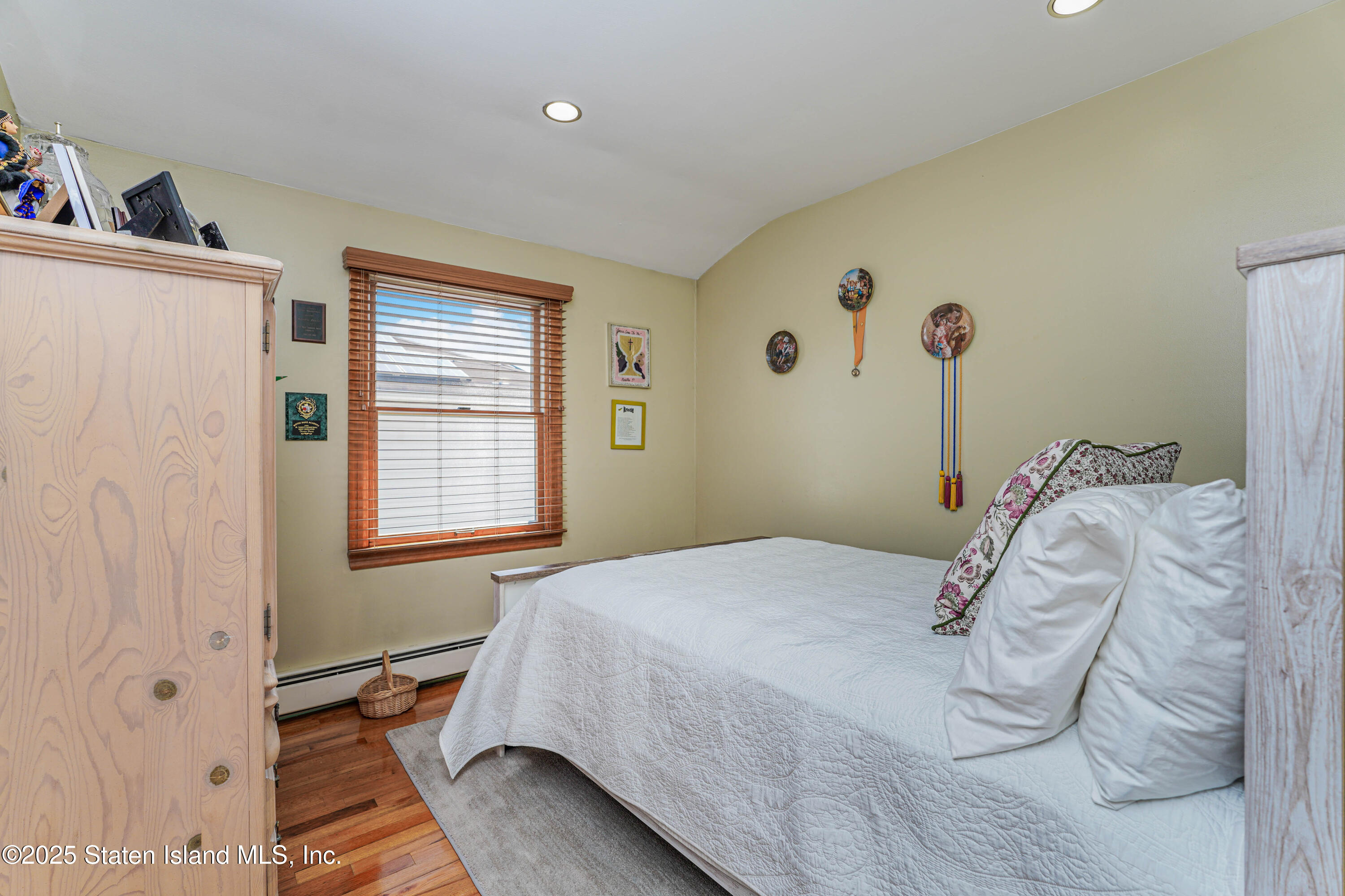 61 Thornycroft Avenue, Staten Island, New York image 26