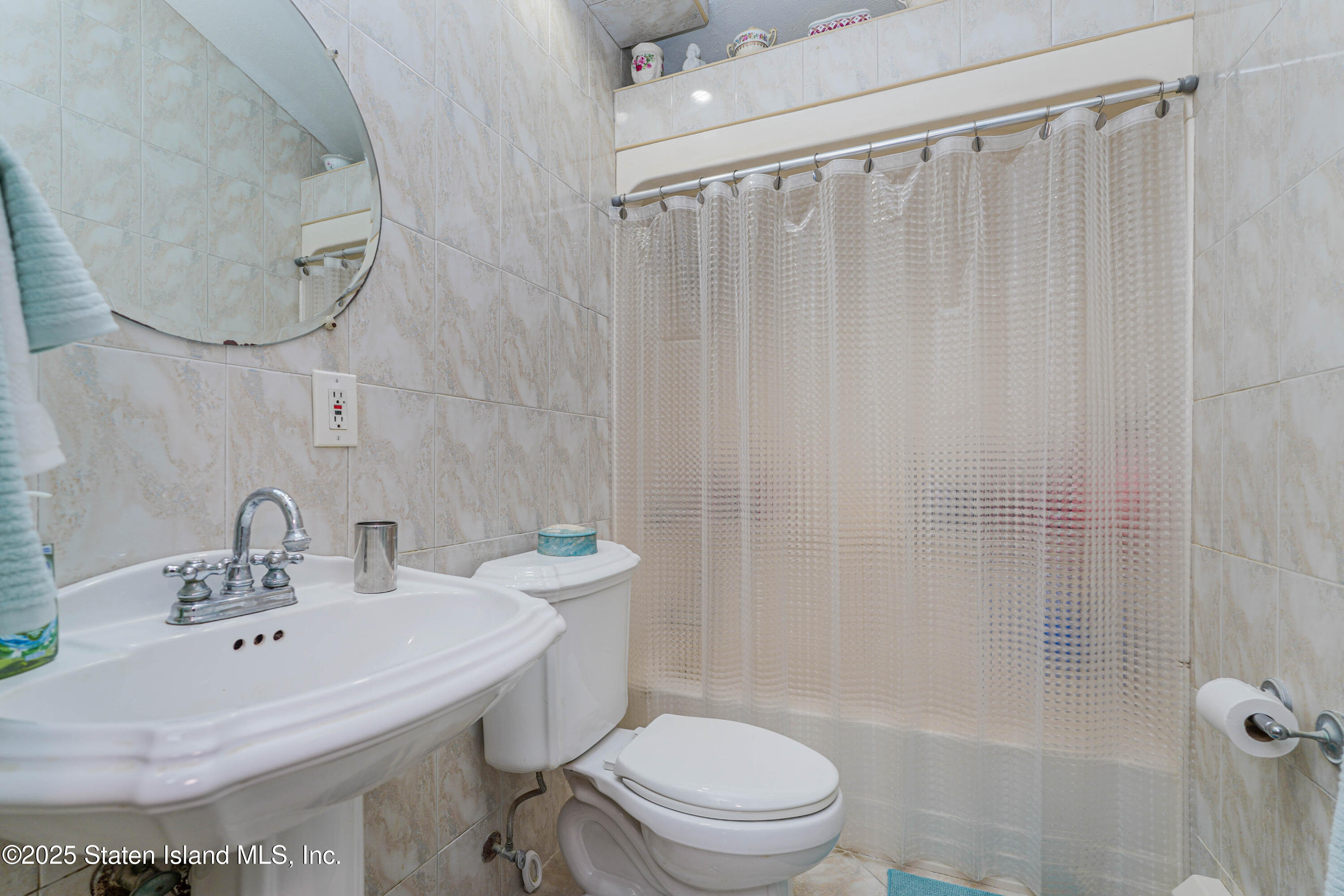 61 Thornycroft Avenue, Staten Island, New York image 25