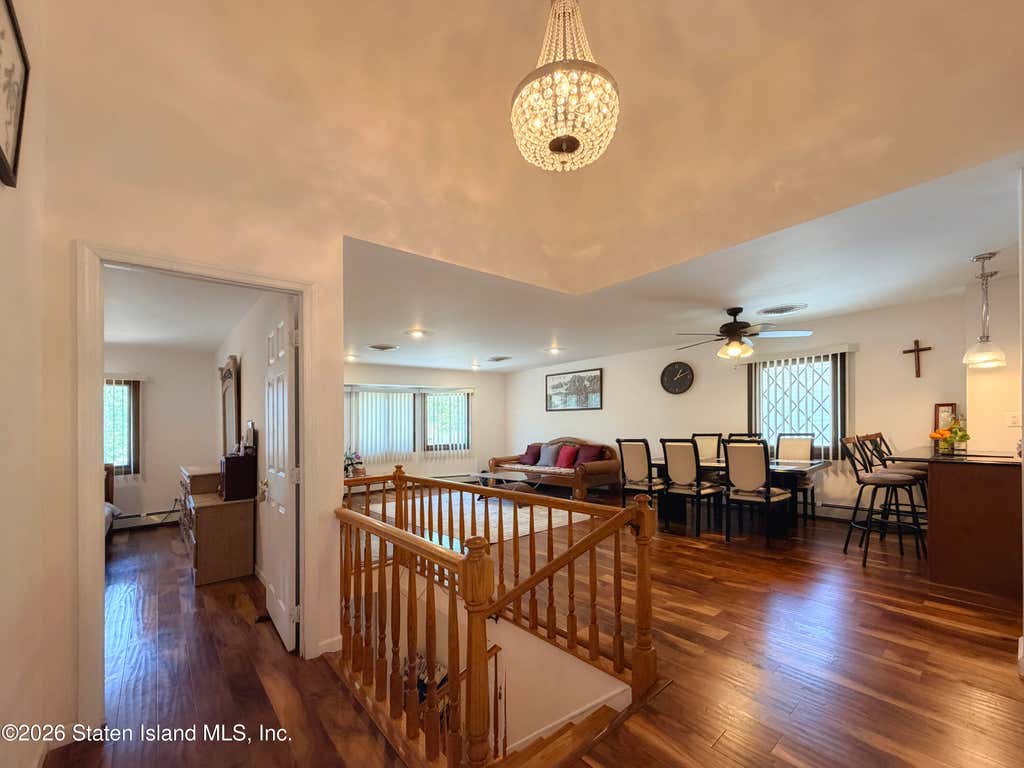 Photo of 69 Vassar Street, Staten Island, NY 10314 (MLS # 2602964)