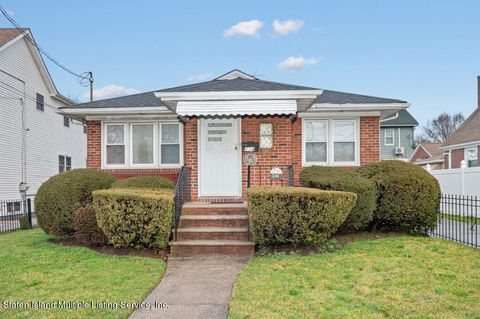 Photo of 234 Decker Avenue, Staten Island, NY 10302 (MLS # 2401225)