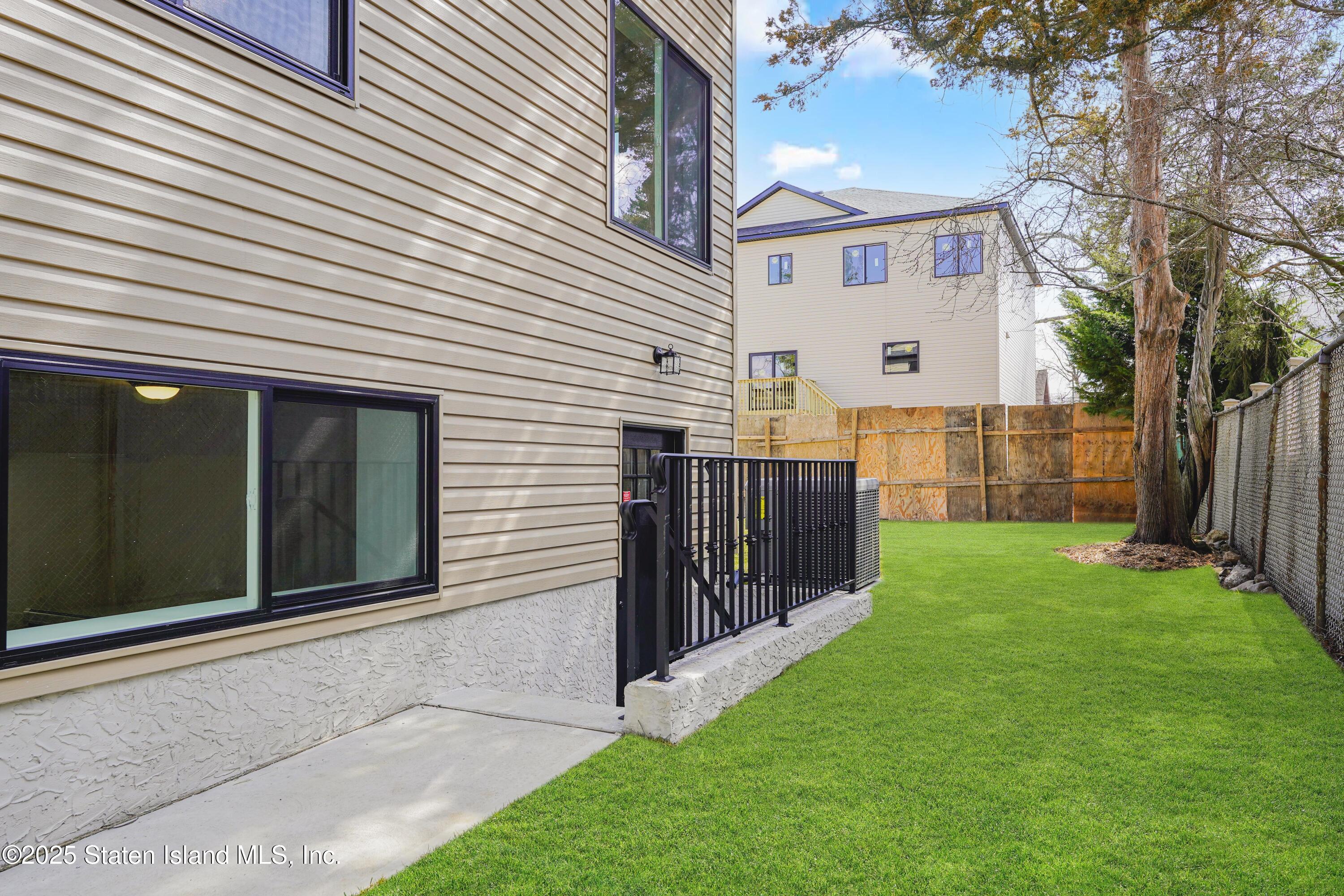 212 Center Street, Staten Island, New York image 46