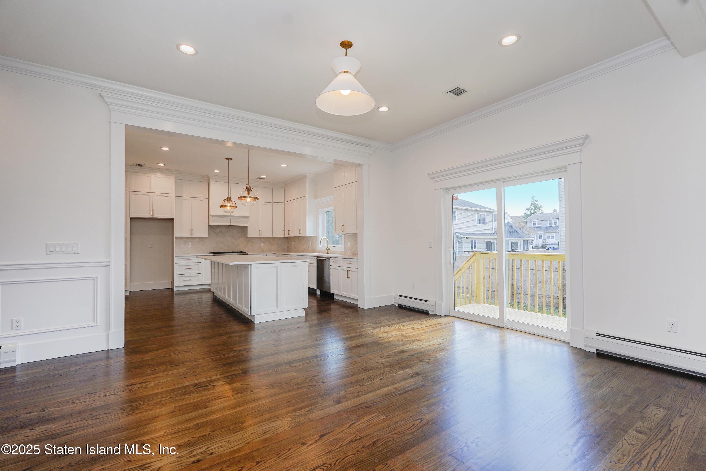212 Center Street, Staten Island, New York image 15