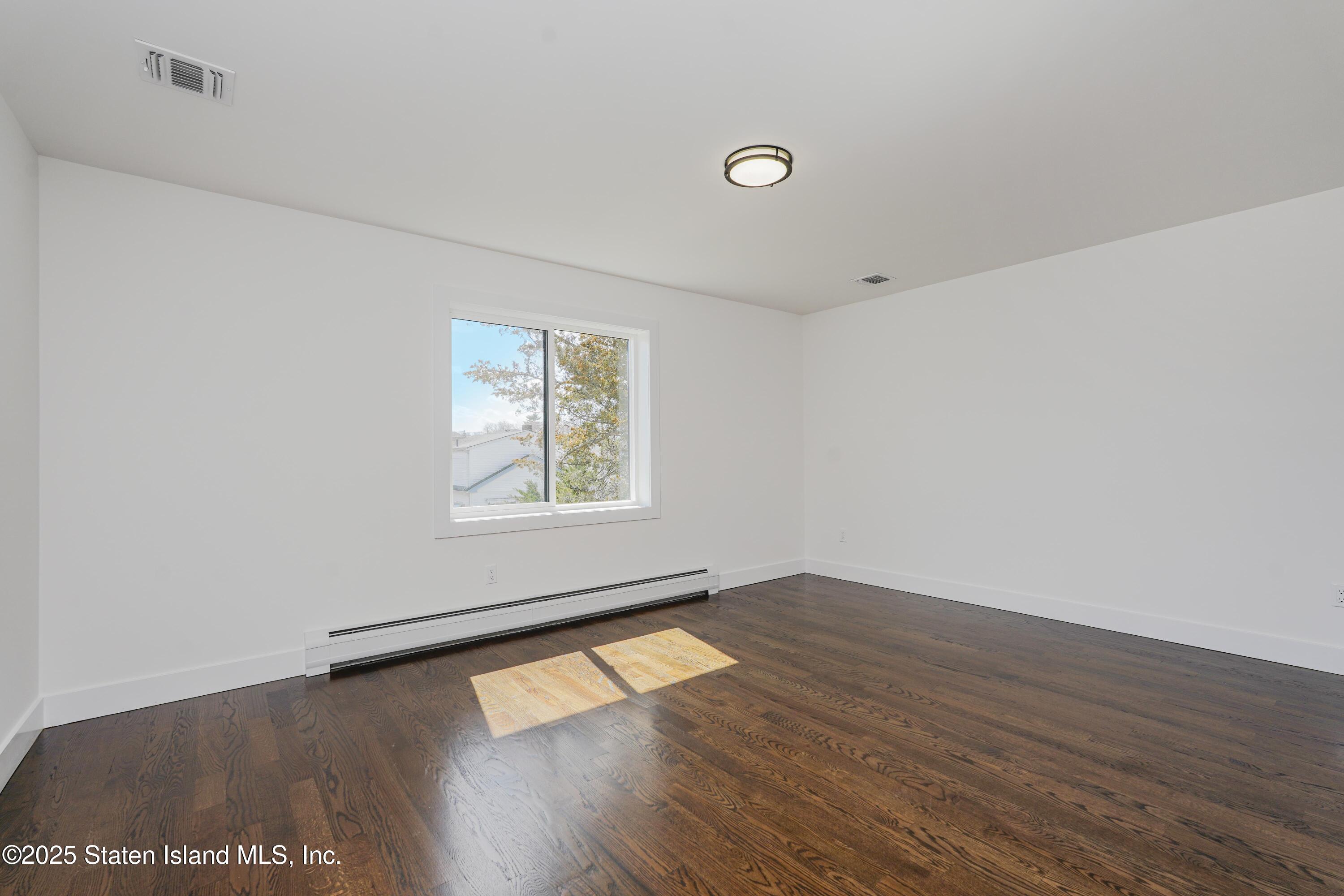 212 Center Street, Staten Island, New York image 38