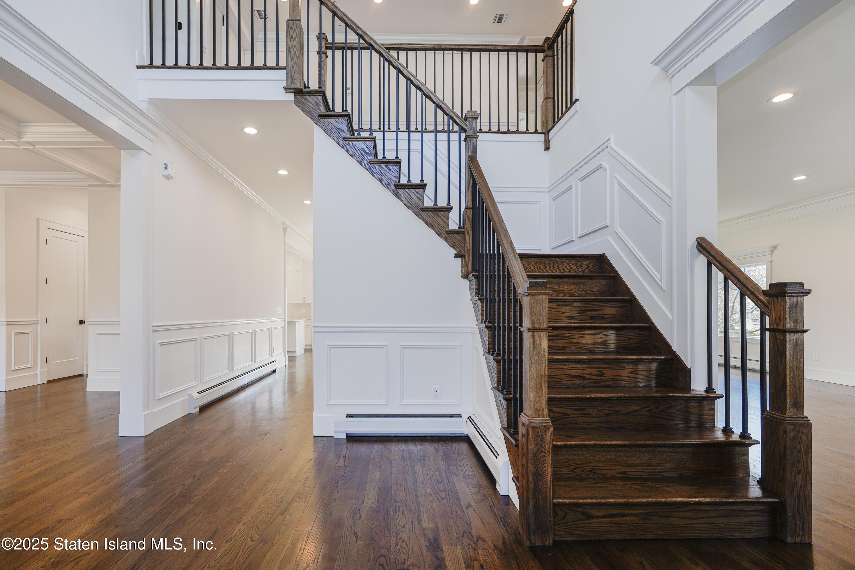 212 Center Street, Staten Island, New York image 6