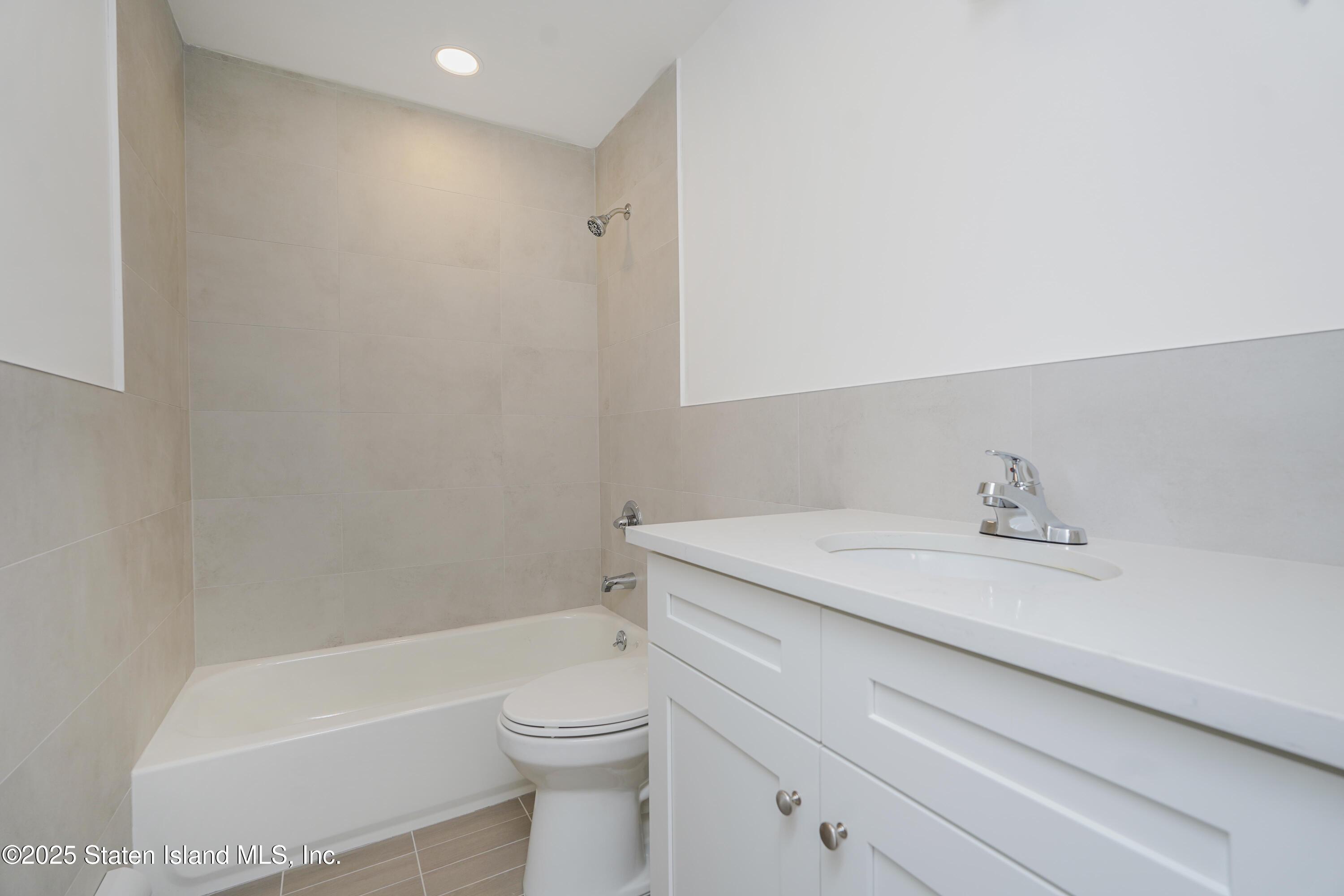212 Center Street, Staten Island, New York image 26